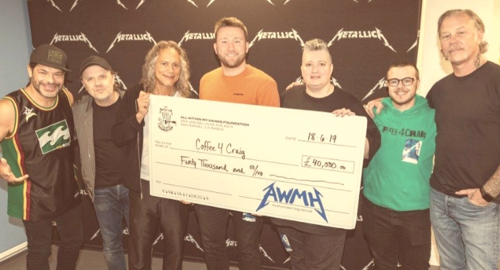 Metallica’dan yürek ısıtan hamle! Konser öncesi gıda bankasına dev bağış! Türk Haber Magazin’de… Metallica’dan yürek ısıtan hamle! Konser öncesi gıda bankasına dev bağış! Türk Haber Magazin’de…